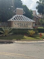 15680 SW 106th Ln in Miami, FL - Building Photo