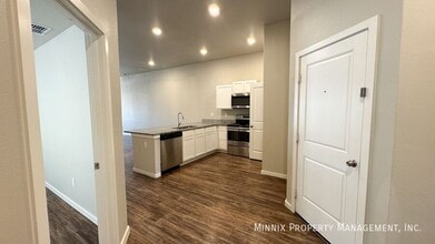 2112 N Avenue L in Lubbock, TX - Building Photo - Building Photo