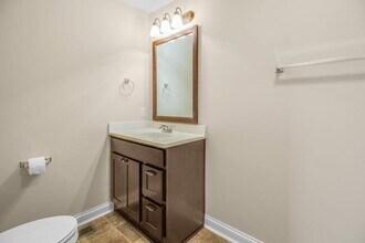 418 Lansing Ln in Bowling Green, KY - Building Photo - Building Photo