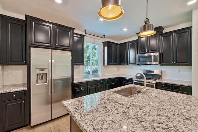 3057 Bernini Pl in Roseville, CA - Building Photo - Building Photo
