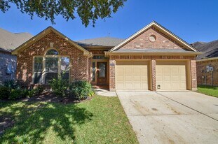 26006 Palmdale Estate Dr in Richmond, TX - Building Photo