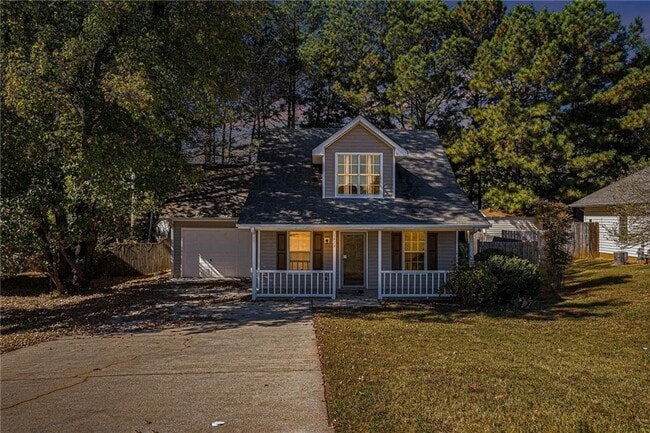 1414 N Hampton Dr in Hampton, GA - Building Photo - Building Photo