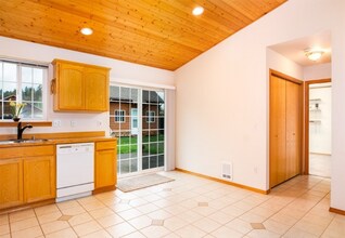 761 Sauk Ave in Darrington, WA - Foto de edificio - Building Photo