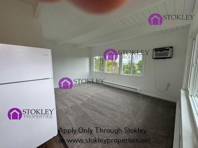 11 Carquinez Scenic Dr in Martinez, CA - Building Photo - Building Photo