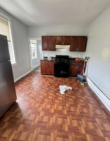 303 Watchung Ave, Unit 12 Apartamentos