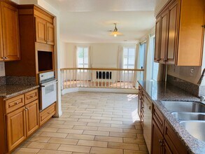 623 Columbus St in West Covina, CA - Building Photo - Building Photo