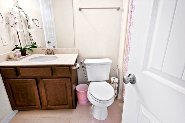 13204 Leighton Gardens Dr