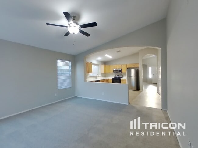 2116 S 160th Ln in Goodyear, AZ - Building Photo - Building Photo