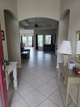 103 Golf House Rd in Laguna Vista, TX - Foto de edificio - Building Photo