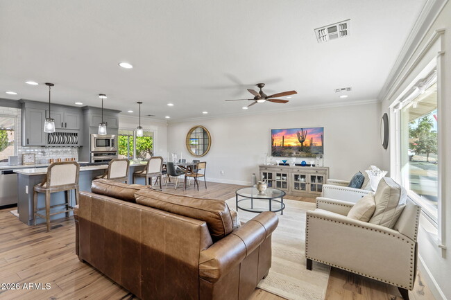 8308 E Valley View Rd in Scottsdale, AZ - Building Photo - Building Photo