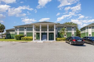2249 Flower Tree Cir in Melbourne, FL - Building Photo