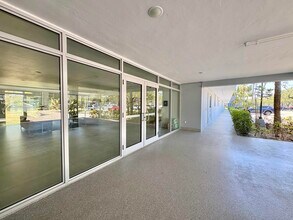 5700 NW 2nd Ave in Boca Raton, FL - Building Photo - Building Photo