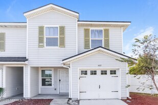 522 Eiseman Wy in Jacksonville, FL - Building Photo