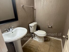 1404 Straus Rd in Cedar Hill, TX - Building Photo - Building Photo