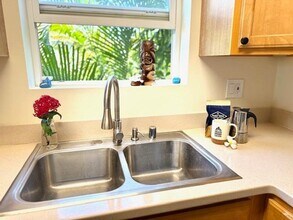 10 Heather Ln in Lahaina, HI - Building Photo - Building Photo