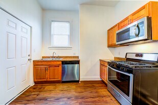 21 Mt Oliver St in Pittsburgh, PA - Building Photo