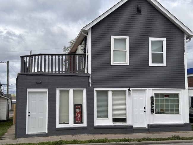 property at 2948 Shelby St