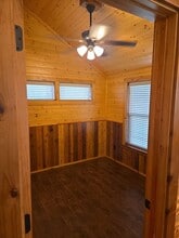 527 Walker Ln in Millsap, TX - Building Photo - Building Photo