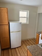 1587 Martha Ave in Lakemore, OH - Building Photo - Building Photo