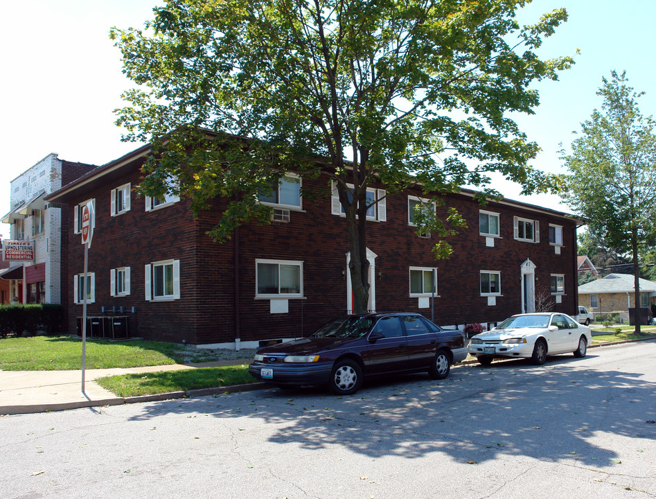 5600 Dewey Ave in St. Louis, MO - Foto de edificio