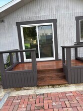 713 Amoroso Pl, Unit A in Los Angeles, CA - Building Photo - Building Photo