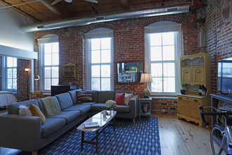 American Tobacco Apartments (Old Bull/Noell) in Durham, NC - Foto de edificio - Interior Photo