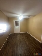 301 Richmond Rd in Victoria, TX - Building Photo - Building Photo