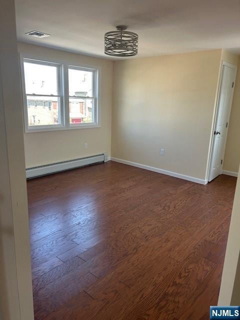 110 Copeland Ave in Lyndhurst, NJ - Building Photo - Building Photo