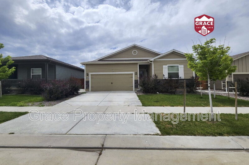 8883 Ventura Ct in Commerce City, CO - Building Photo