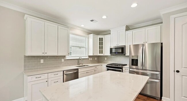 property at 2760 Berkhamstead Cir