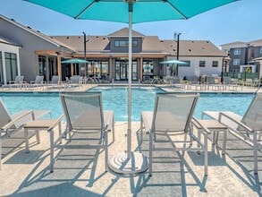 The Waters at Promenade in Marrero, LA - Building Photo - Building Photo