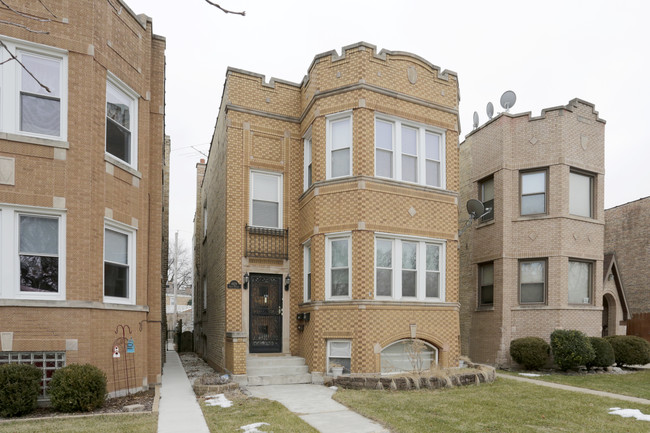 4929 N Menard Ave in Chicago, IL - Building Photo - Building Photo