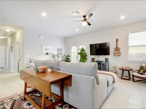 181 Pearl Wy in Buda, TX - Building Photo - Building Photo