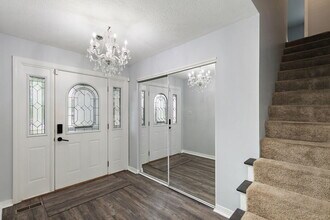 1126 Tiverton Ct in Schaumburg, IL - Building Photo - Building Photo