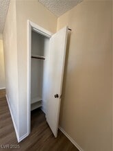 232 Concho Dr in Henderson, NV - Building Photo - Building Photo