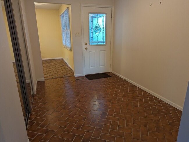 406 Allonby Dr in Schaumburg, IL - Building Photo - Building Photo