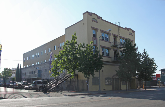 Legacy Apartments in Stockton, CA - Foto de edificio - Building Photo