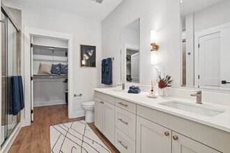 NOVEL River District By Crescent Communities in Charlotte, NC - Building Photo - Building Photo