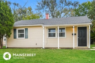 8161 Schoen Dr in Lawrence, IN - Building Photo - Building Photo