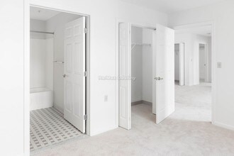 632 Massachusetts Ave-Unit -519 in Cambridge, MA - Building Photo - Building Photo