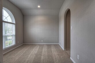 21215 Flowering Dogwood Cir in Porter, TX - Building Photo - Building Photo