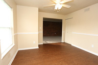 Bridgepoint Apartments photo'