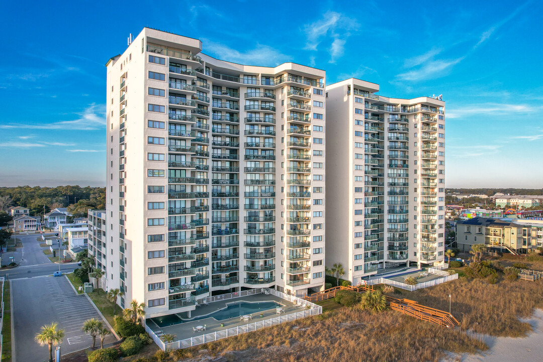 Sandy Beach Resort in North Myrtle Beach, SC - Foto de edificio