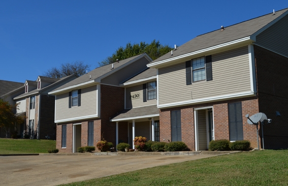 Magnolia Place in Tupelo, MS - Foto de edificio