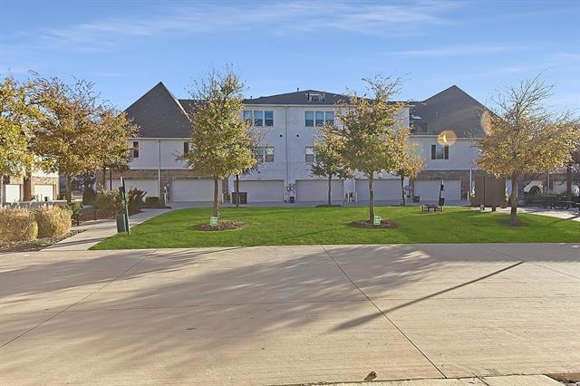 6031 Page St in Frisco, TX - Building Photo - Building Photo