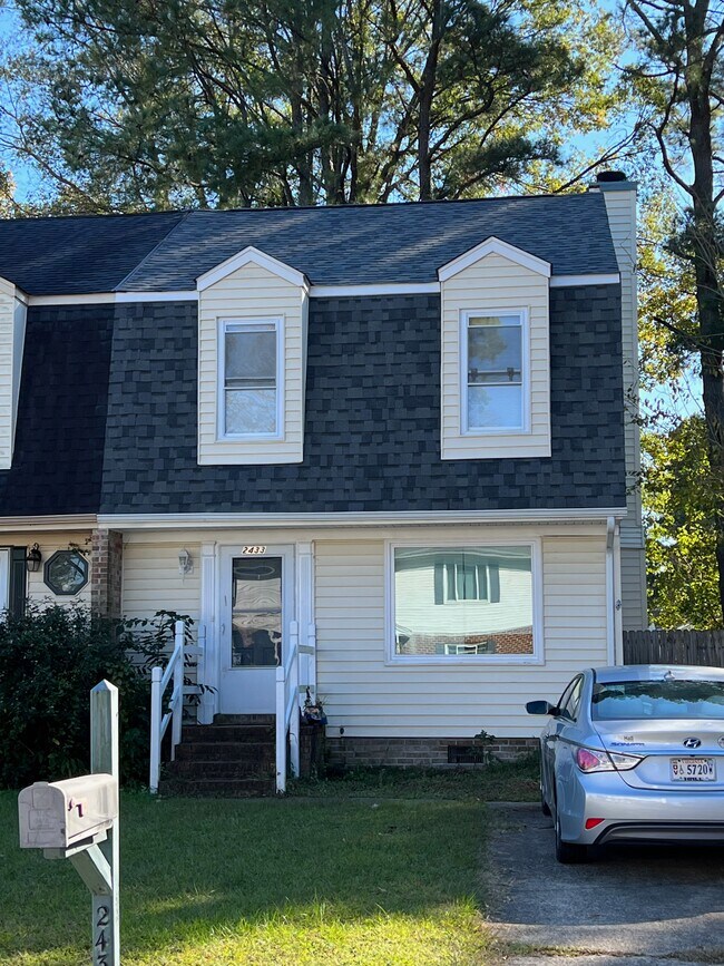 2433 Casey Ct Rentals in Virginia Beach, VA