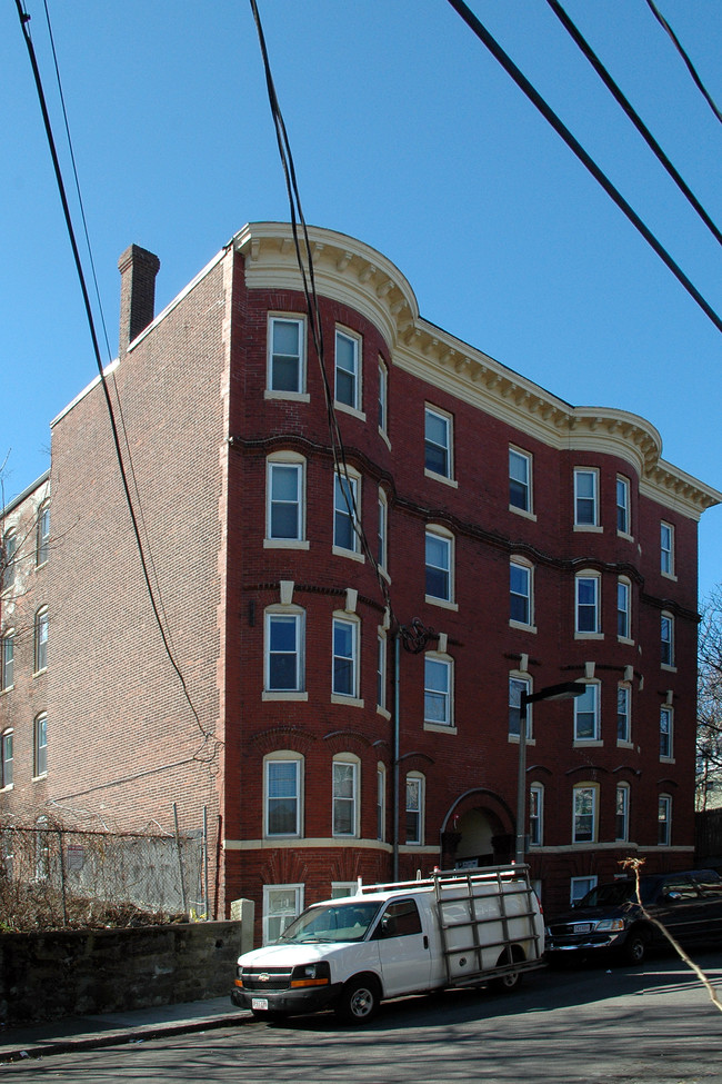 29 Lambert St in Roxbury, MA - Foto de edificio - Building Photo