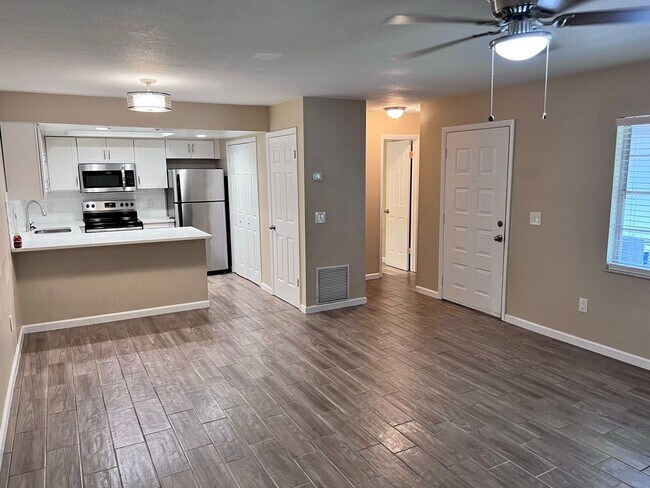 162 Windtree Ln in Winter Garden, FL - Building Photo - Building Photo