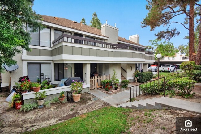 25596 Mont Pointe, Unit 4F in Lake Forest, CA - Building Photo - Building Photo