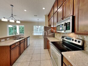 908 Athlone Ln in St. Augustine, FL - Building Photo - Building Photo